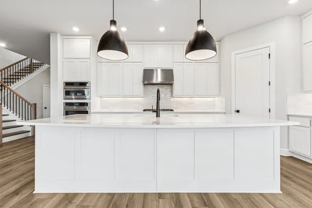 $1,100,000 | 288 Silver Sage Court, Dripping Springs, TX 78620