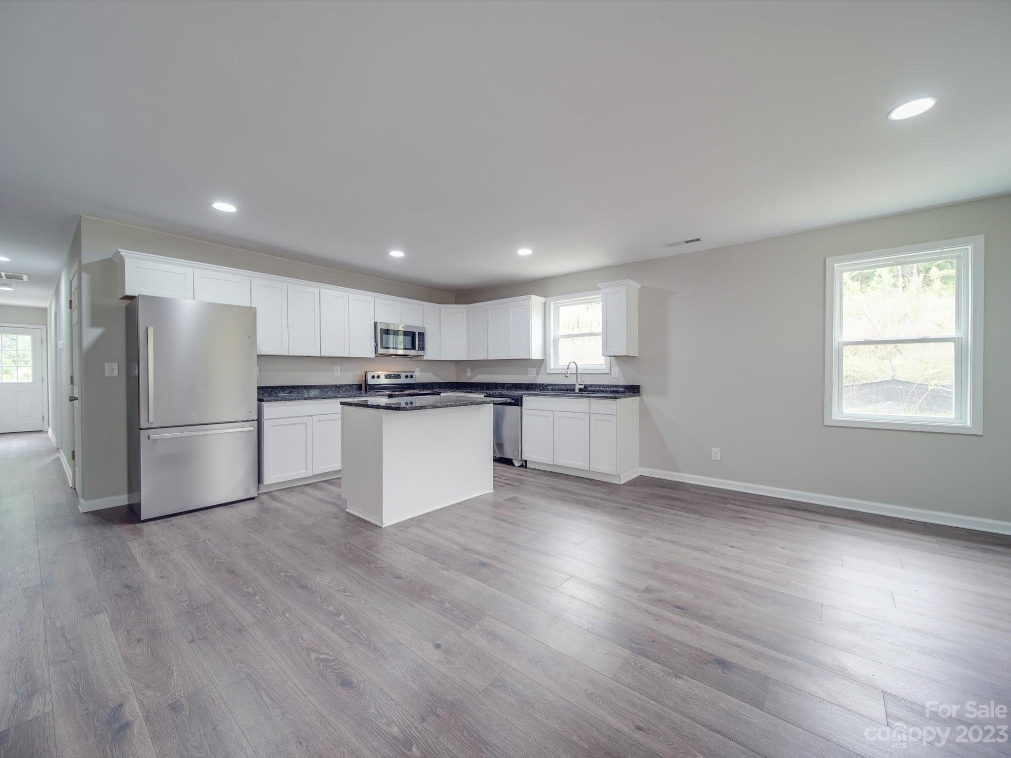 464 Amhurst Street Southwest Concord, NC 28025 - Photo 5 of 41