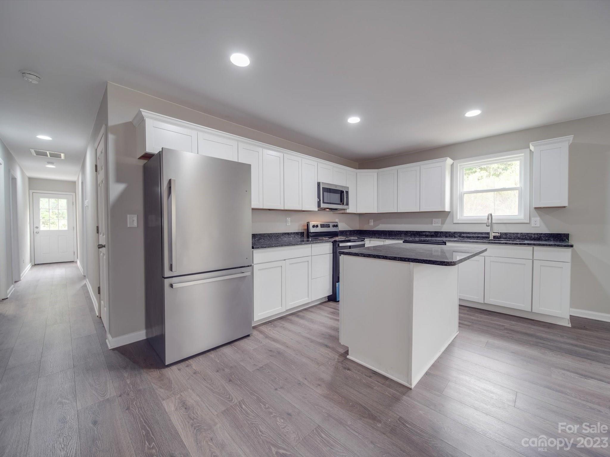464 Amhurst Street Southwest Concord, NC 28025 - Photo 6 of 41