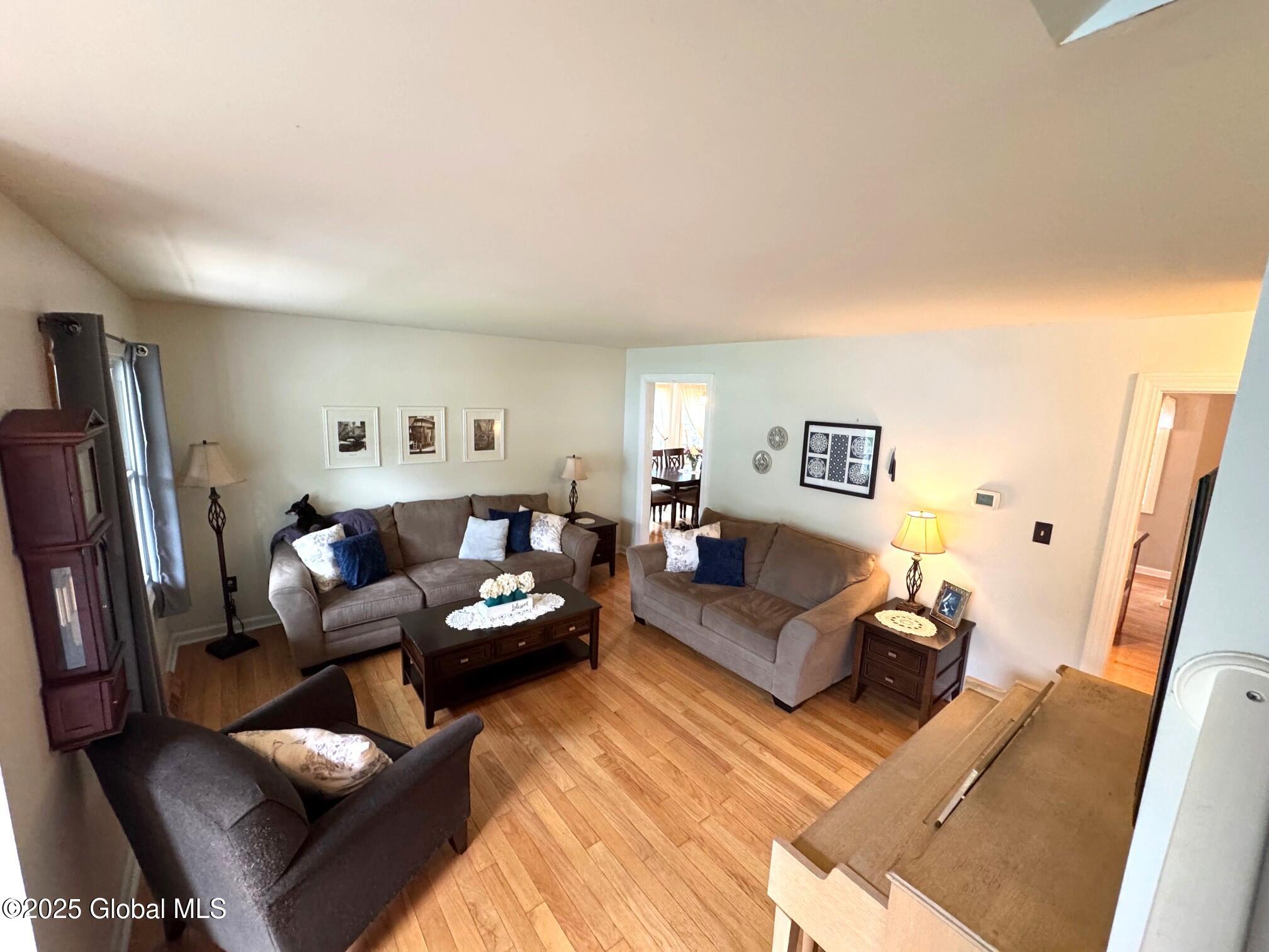 31 Dunwoodie Road Bethlehem, NY 12077 - Photo 12 of 58 IMG_9651