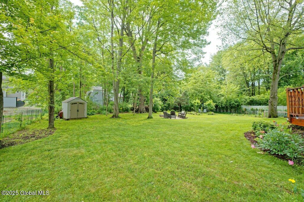31 Dunwoodie Road Bethlehem, NY 12077 - Photo 49 of 58 052-Yard 2_m