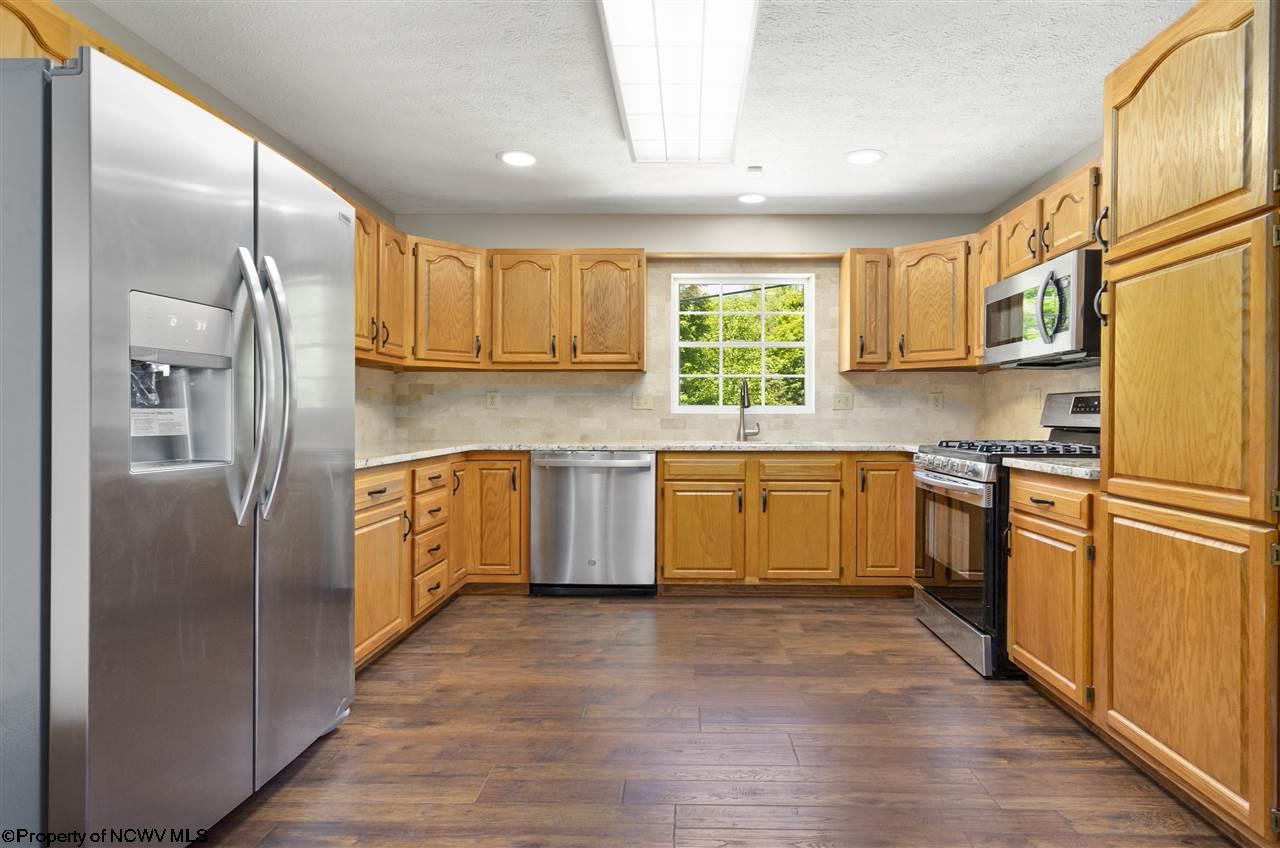 48 Little Falls Road Morgantown, WV 26508 - Photo 4 of 18 Gallery Image 4