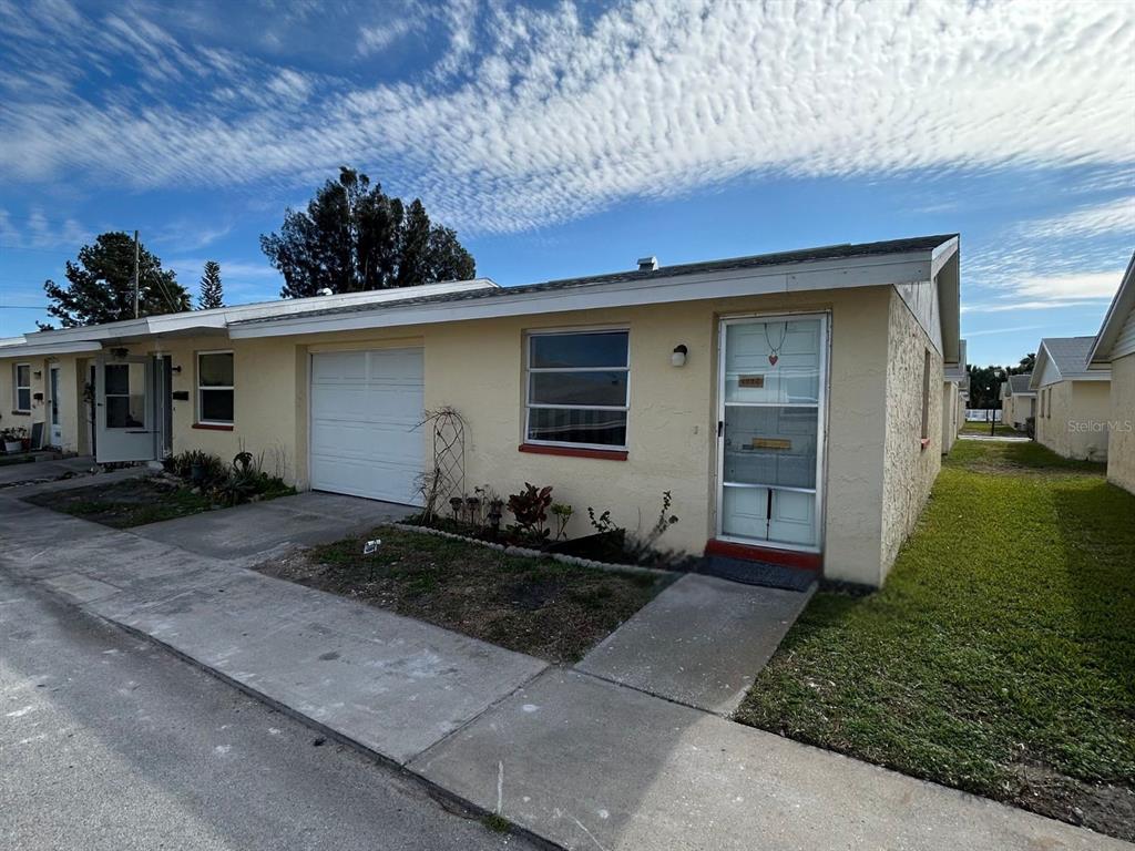 4954 Bitner Street New Port Richey, FL 34652 - Photo 15 of 28