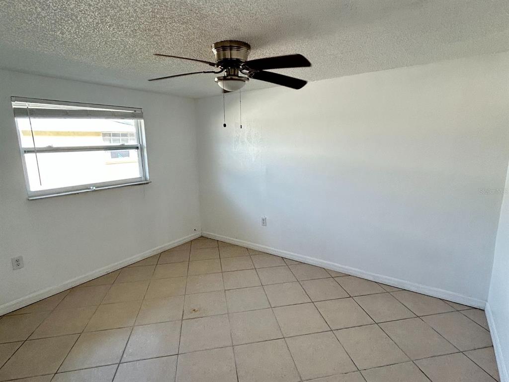 4954 Bitner Street New Port Richey, FL 34652 - Photo 6 of 28