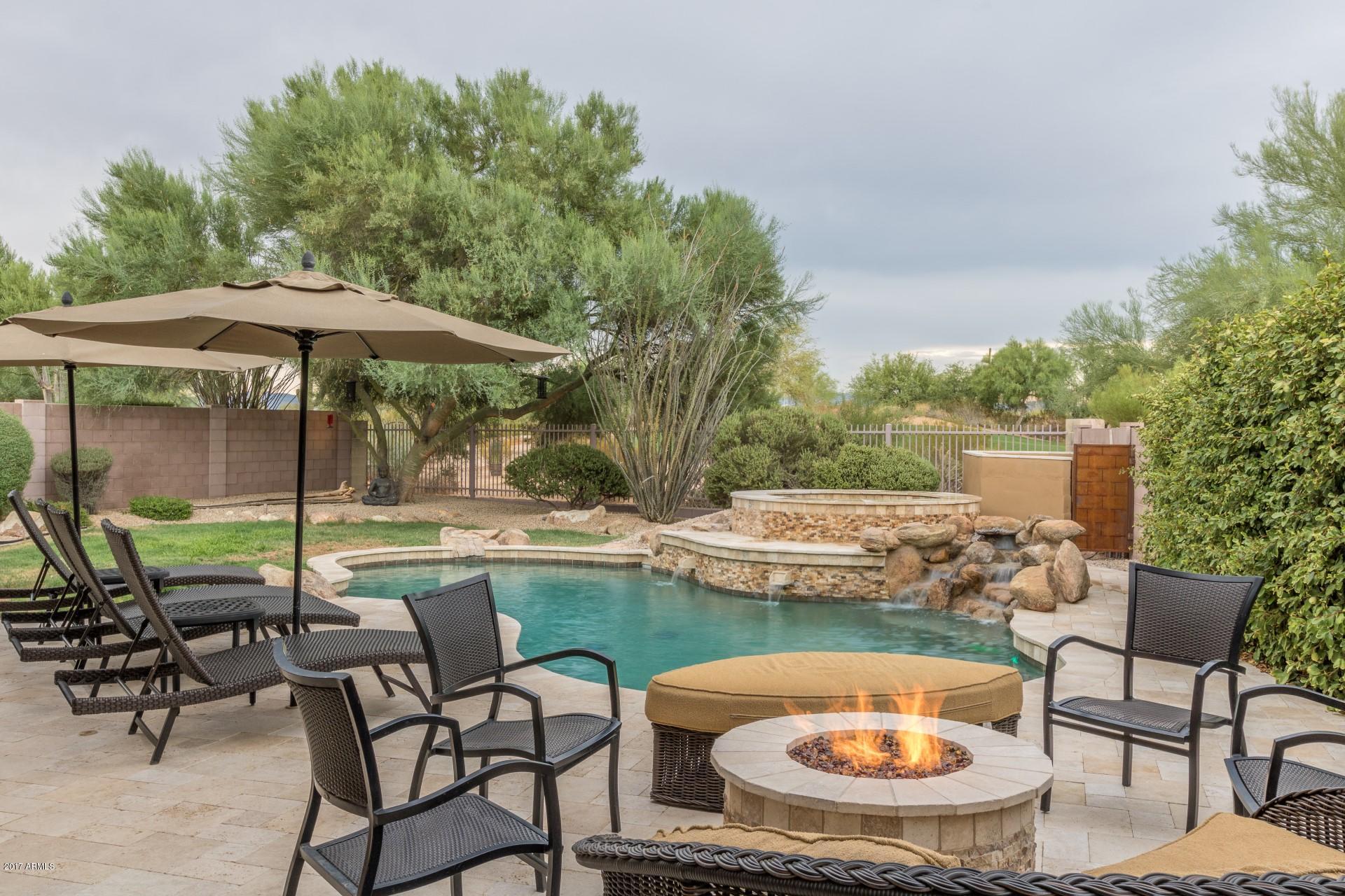 5236 East Hashknife Road Phoenix, AZ 85054 - Photo 12 of 15 Hashknife (3)