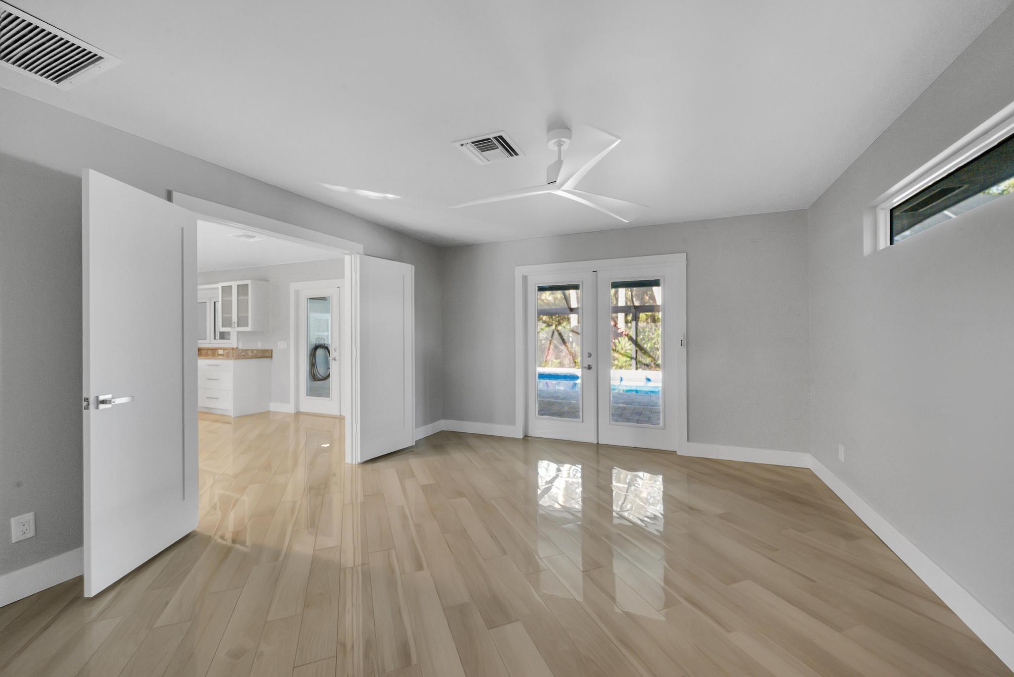 24 Fieldway Drive Sewall's Point, FL 34996 - Photo 14 of 37 84CFB7EB-2F1F-477F-B382-B9EDDCBF69A8