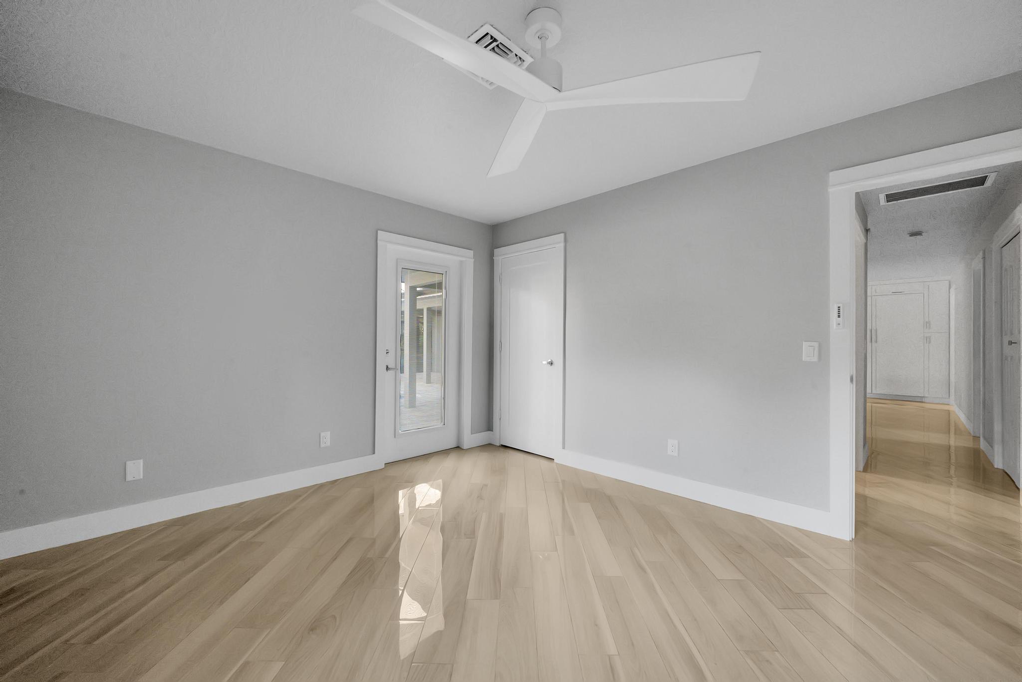 24 Fieldway Drive Sewall's Point, FL 34996 - Photo 19 of 37 EAE4BF57-E311-4A6B-B05E-DC5BC213FBCD