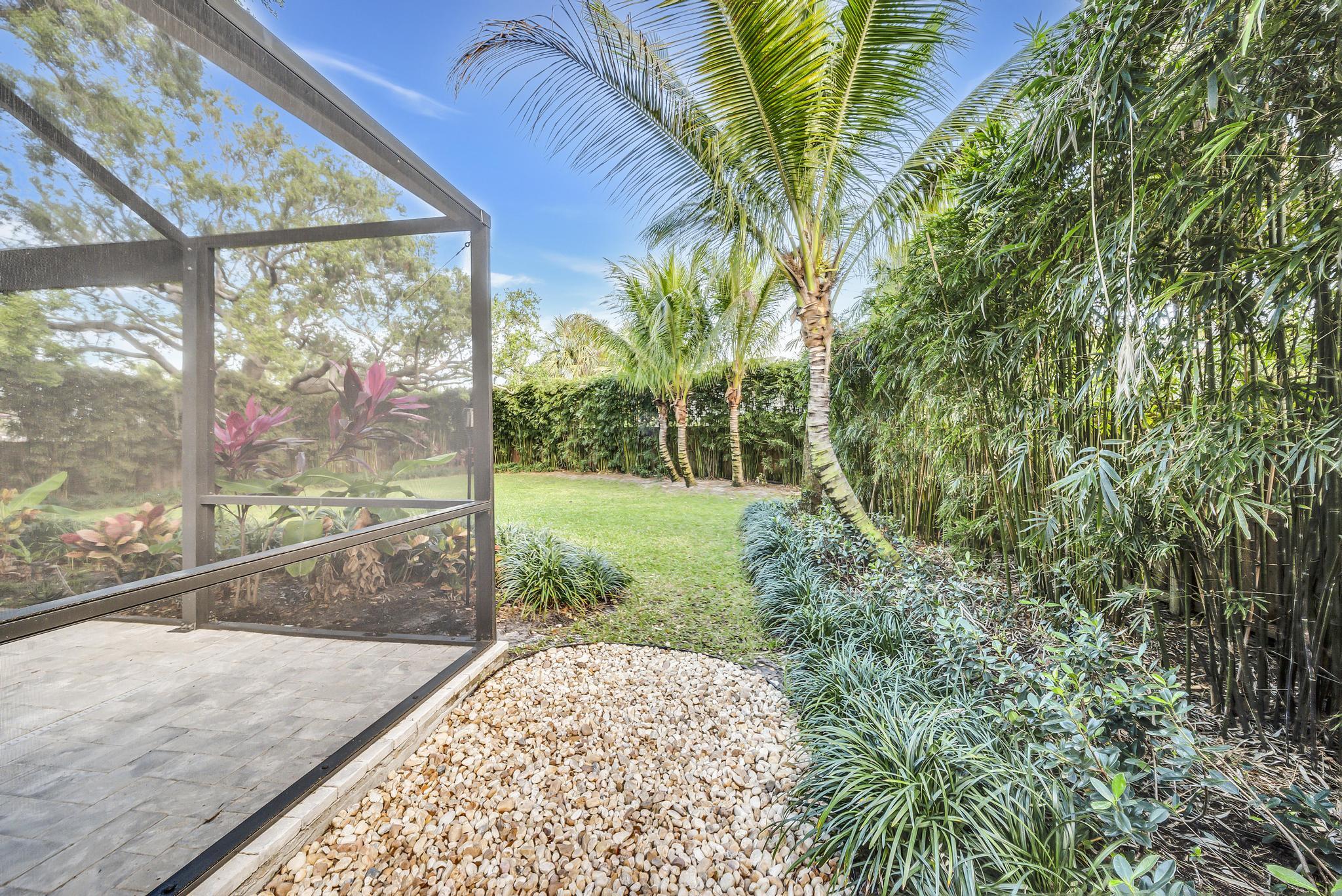 24 Fieldway Drive Sewall's Point, FL 34996 - Photo 34 of 37 6236CC5E-F6A2-47E5-BF88-E4F5BA2AD05B