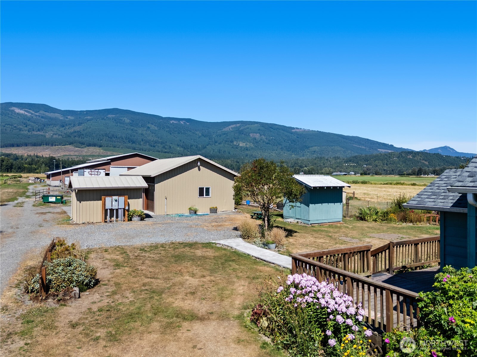 27413 Burmaster Road Sedro-Woolley, WA 98284 - Photo 26 of 39 Gallery Image 26