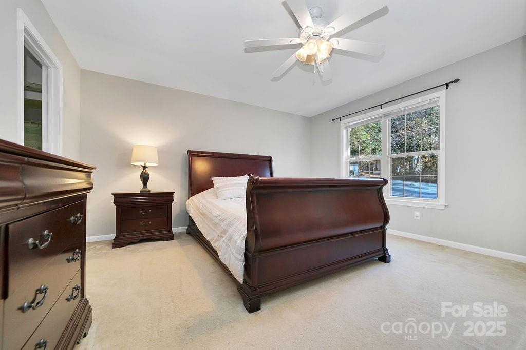 43 Redden Road Hendersonville, NC 28739 - Photo 14 of 29