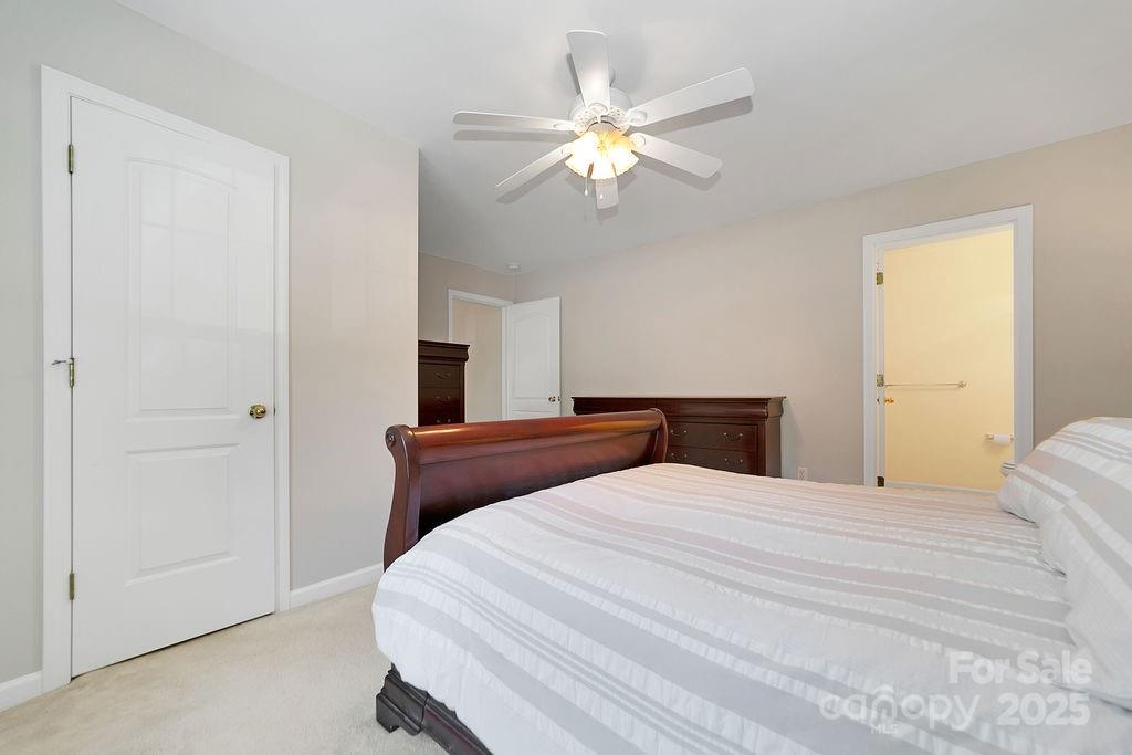 43 Redden Road Hendersonville, NC 28739 - Photo 15 of 29