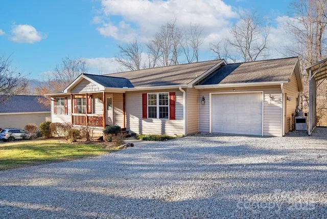 $375,000 | 43 Redden Road, Hendersonville, NC 28739