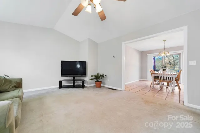 $375,000 | 43 Redden Road, Hendersonville, NC 28739