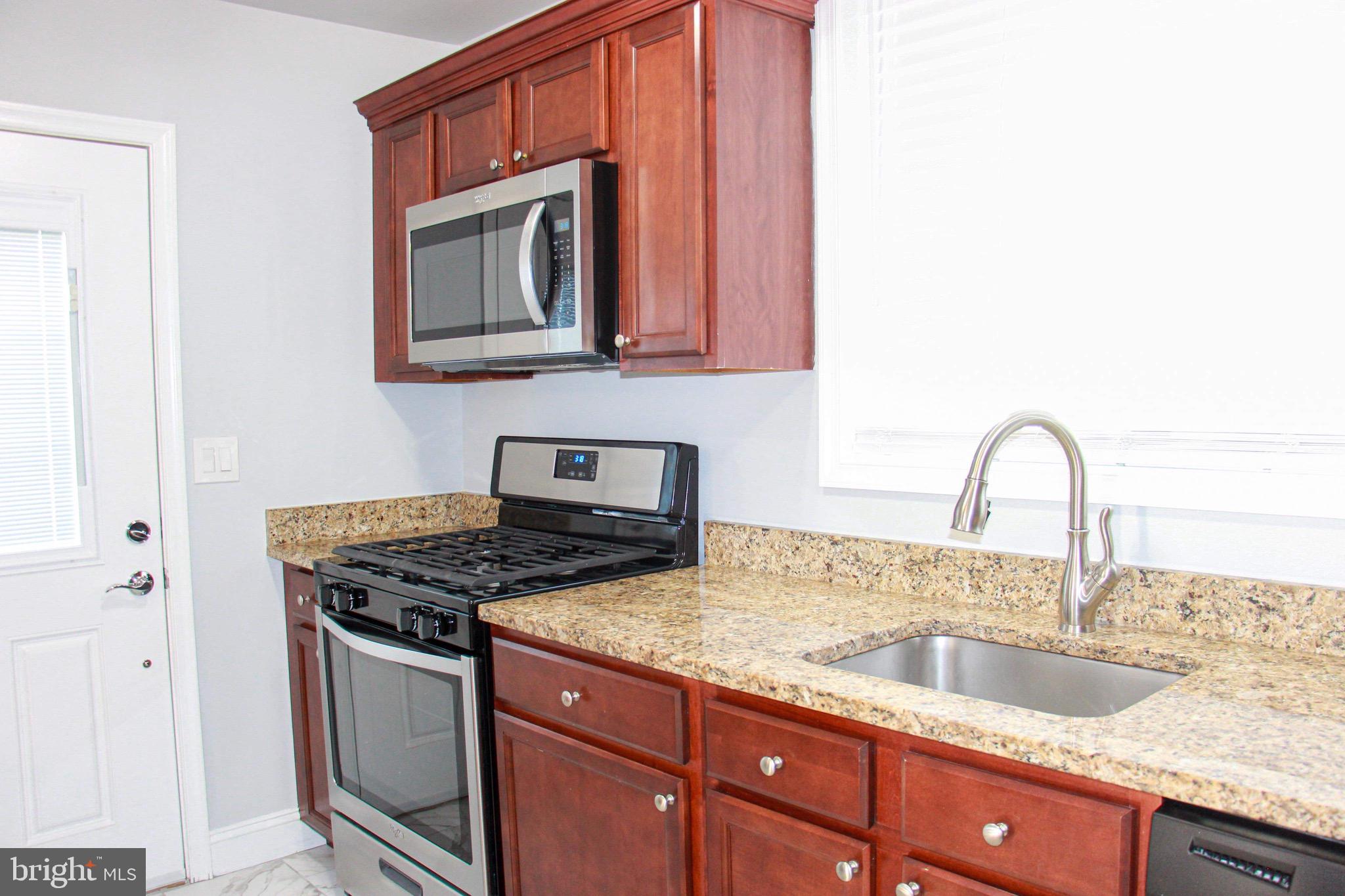 4612 Moravia Road Baltimore, MD 21206 - Photo 10 of 42 Gallery Image 10