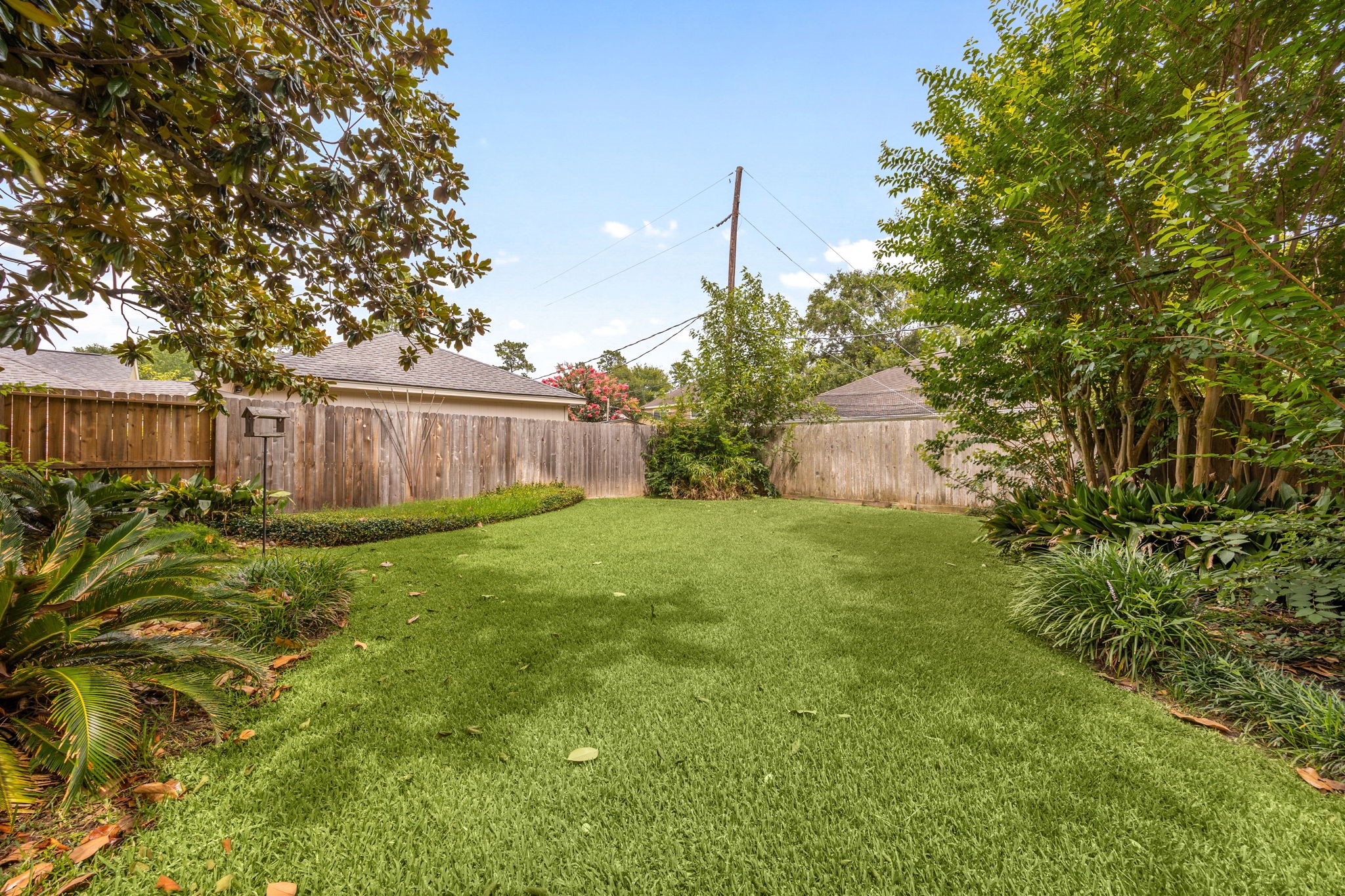 6623 Ampton Drive Spring, TX 77379 - Photo 41 of 45 Large backyard to top off all of the other extras.