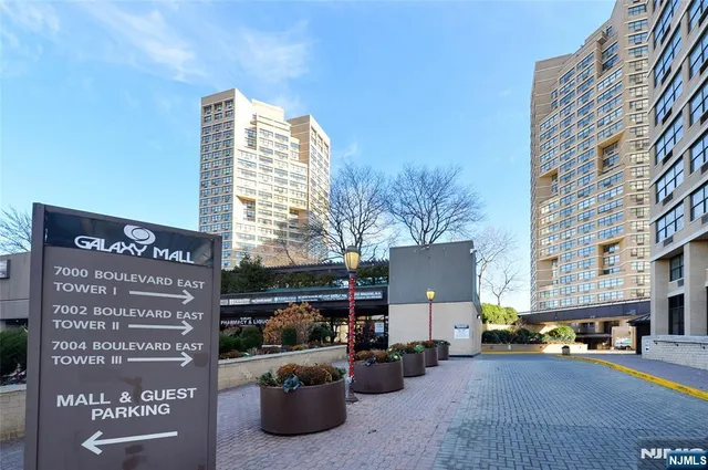 $299,000 | 7002 Boulevard East, Unit 21B, Guttenberg, NJ 07093