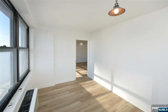 $299,000 | 7002 Boulevard East, Unit 21B, Guttenberg, NJ 07093