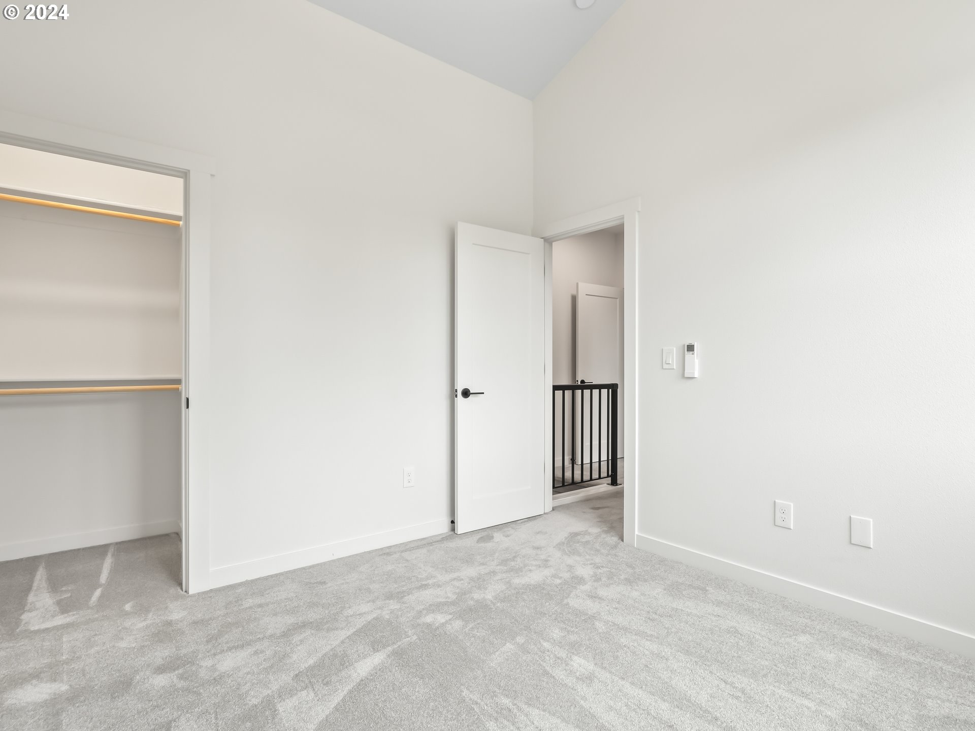 4636 Northeast Sumner Street Portland, OR 97218 - Photo 27 of 39