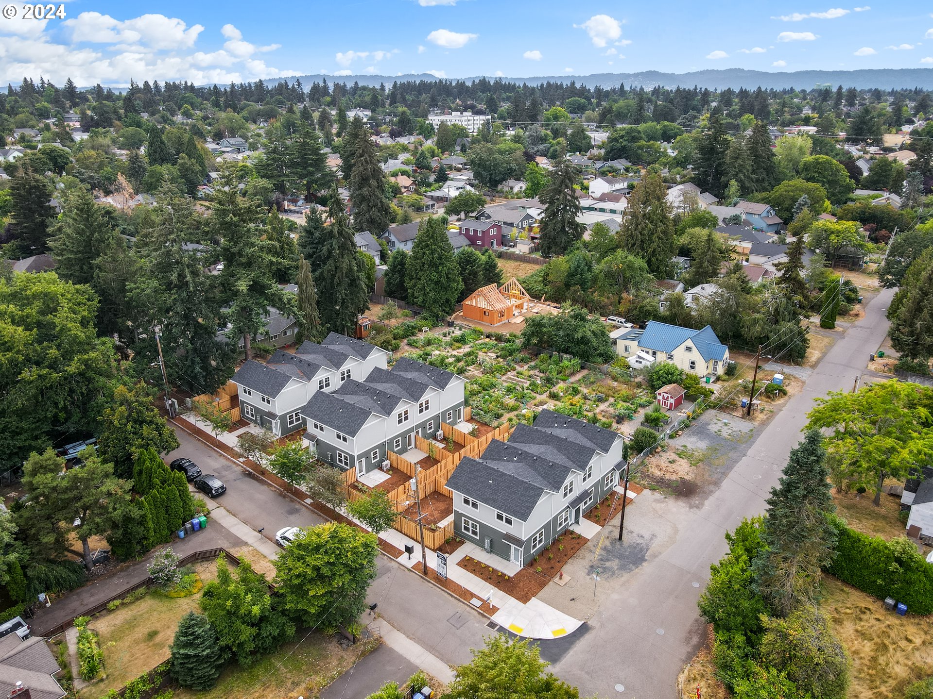 4636 Northeast Sumner Street Portland, OR 97218 - Photo 37 of 39 an aerial view of a house with a yard