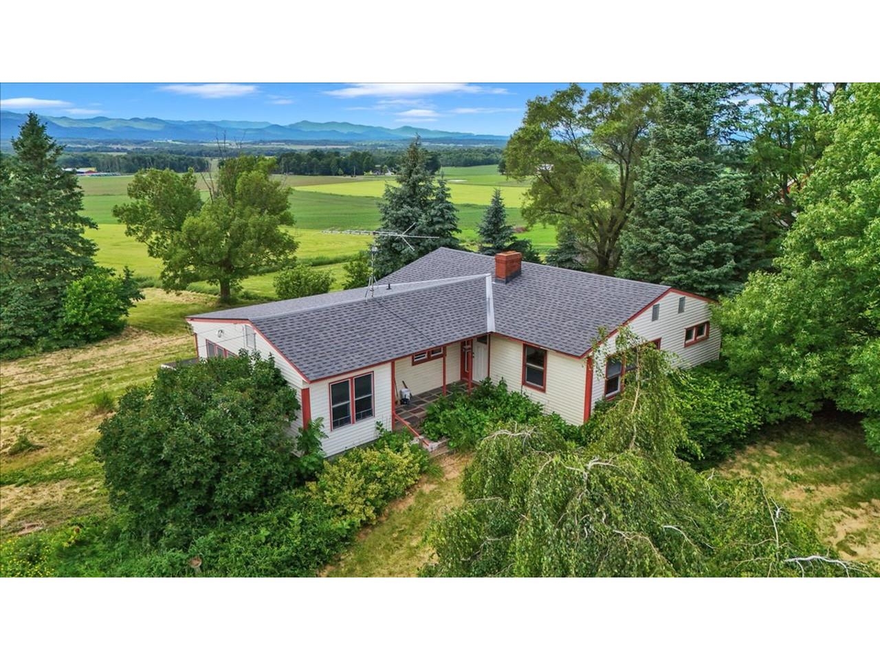 4732 Vt Route Addison, VT 05491 - Photo 1 of 19
