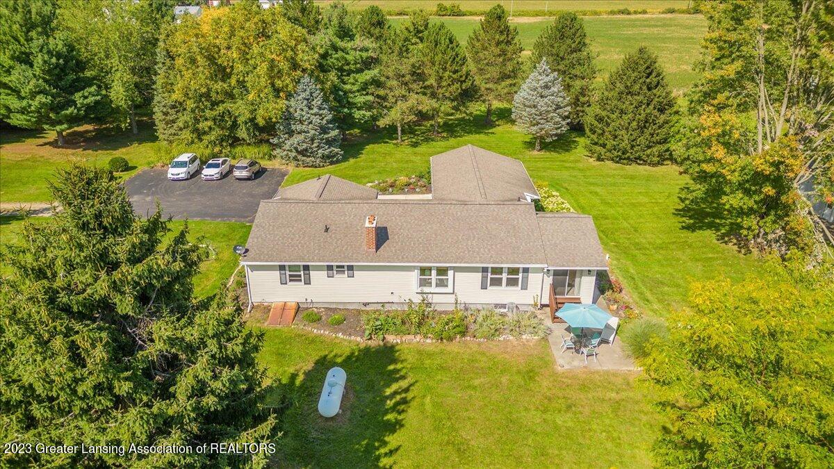 1801 Tomlinson Road Mason, MI 48854 - Photo 33 of 37 Aerial Rear