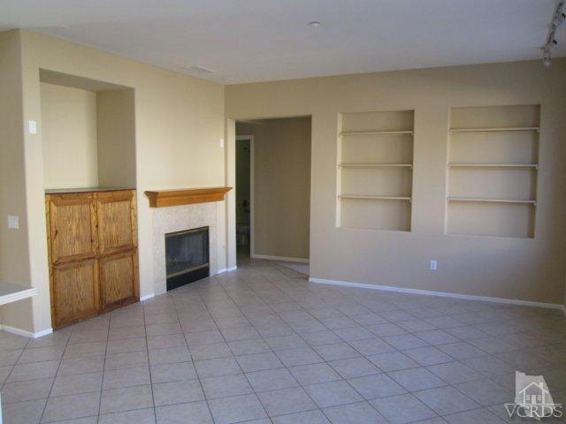 409 Navito Way Oxnard, CA 93030 - Photo 4 of 27 Additional Photo