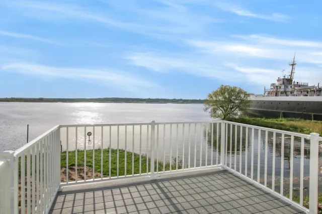 $349,000 | 197 Joslin Cove Drive, Manistee, MI 49660