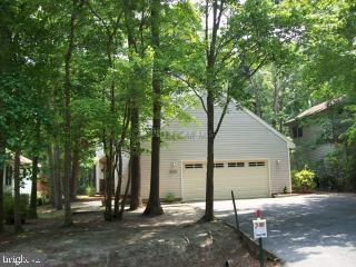 95 Windjammer Road Berlin, MD 21811 - Photo 1 of 15