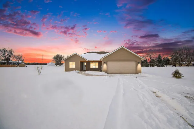 $325,000 | 4729 Basin Street, Adrian, MI 49221