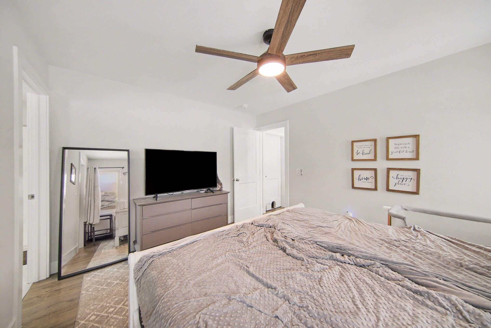 4729 Basin Street Adrian, MI 49221 - Photo 12 of 19 012_file_3088