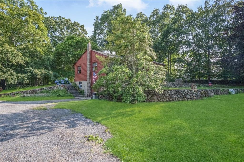 201 Chase Hill Road Hopkinton, RI 02804 - Photo 11 of 38 Gallery Image 11