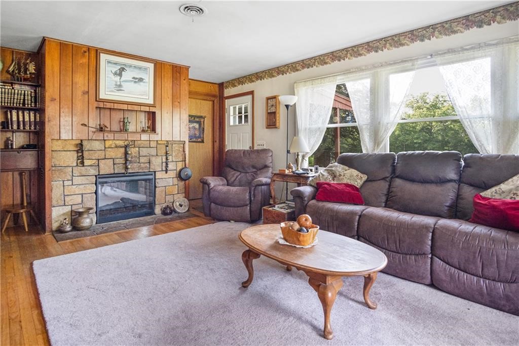201 Chase Hill Road Hopkinton, RI 02804 - Photo 21 of 38 Gallery Image 21