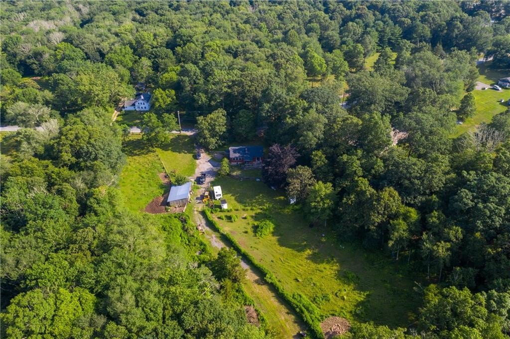 201 Chase Hill Road Hopkinton, RI 02804 - Photo 5 of 38 Gallery Image 5