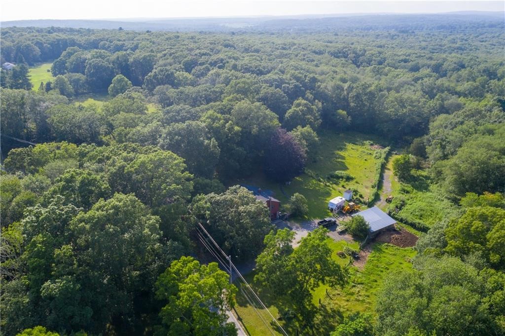 201 Chase Hill Road Hopkinton, RI 02804 - Photo 8 of 38 Gallery Image 8