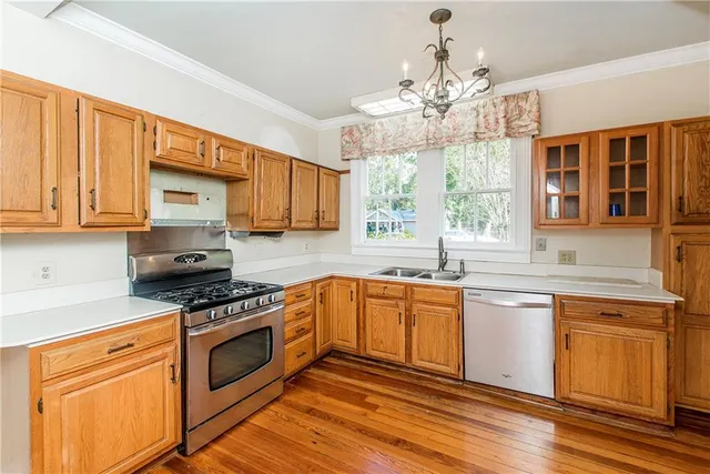 $1,100,000 | 813 South Jahncke Avenue, Covington, LA 70433