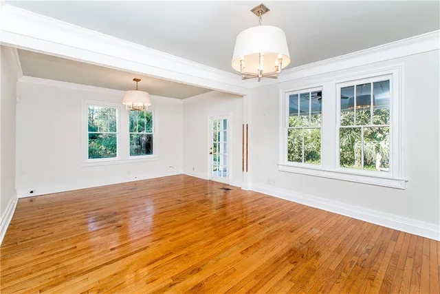 $1,100,000 | 813 South Jahncke Avenue, Covington, LA 70433