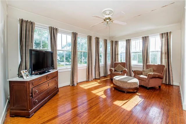 $1,100,000 | 813 South Jahncke Avenue, Covington, LA 70433