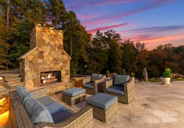 $2,395,000 | 2723 Providence Pine Lane, Charlotte, NC 28270