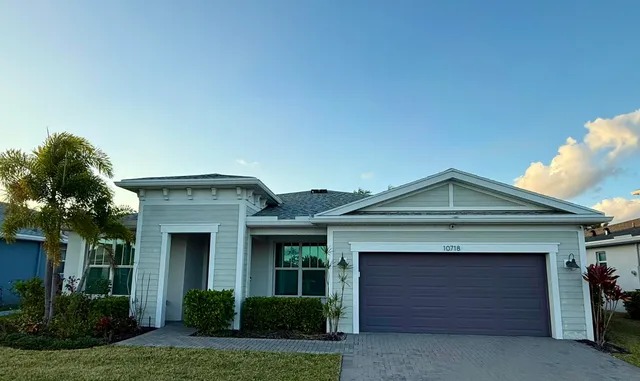 $489,900 | 10718 Southwest Hensley St Port, Port St. Lucie, FL 34987