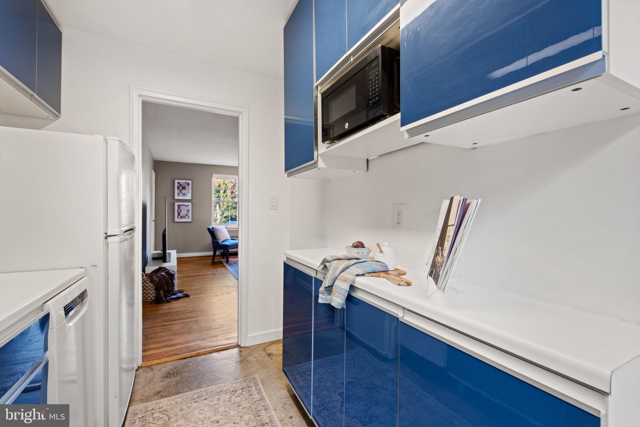 111 East Glebe Road, Unit B Alexandria, VA 22305 - Photo 11 of 17