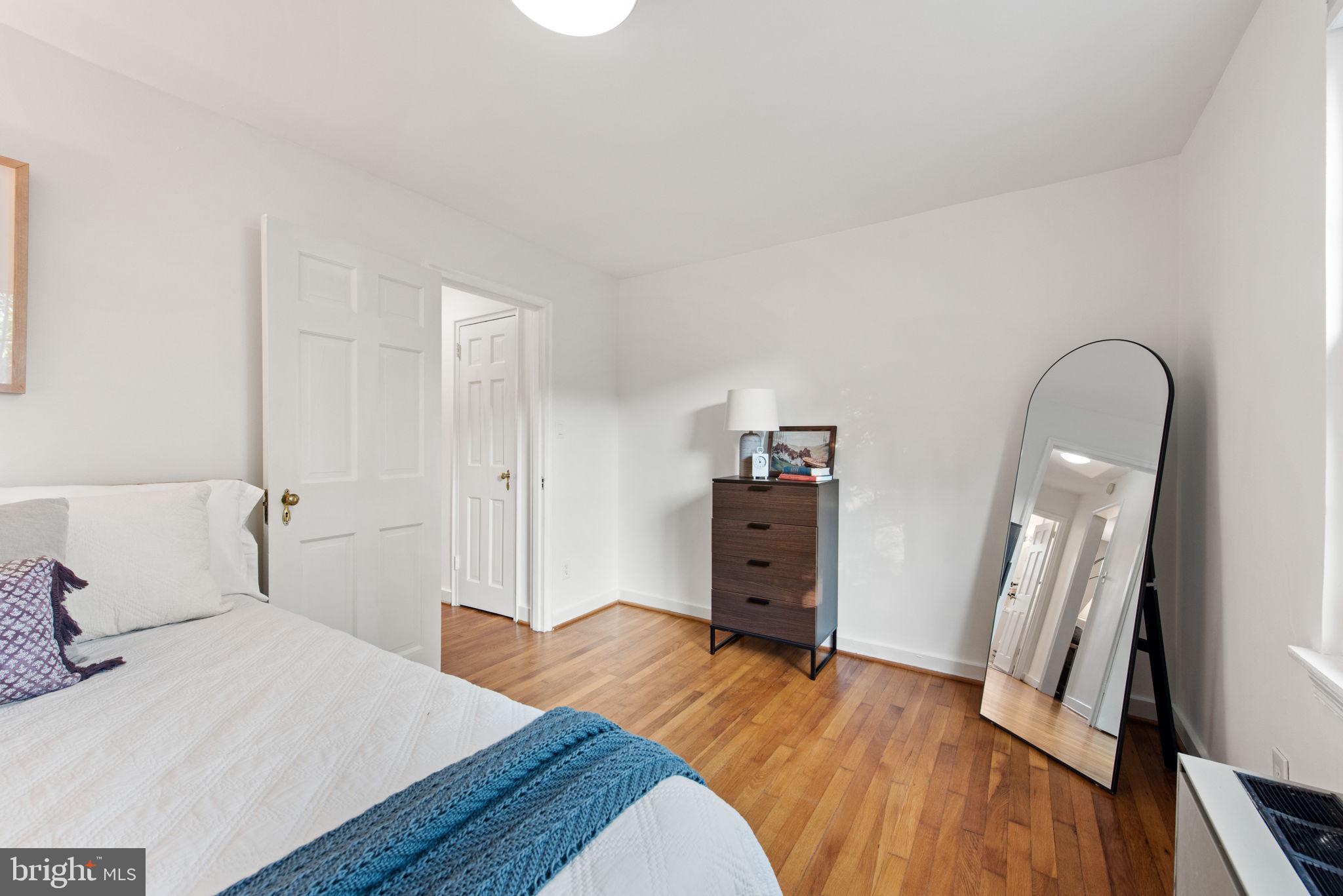 111 East Glebe Road, Unit B Alexandria, VA 22305 - Photo 16 of 17