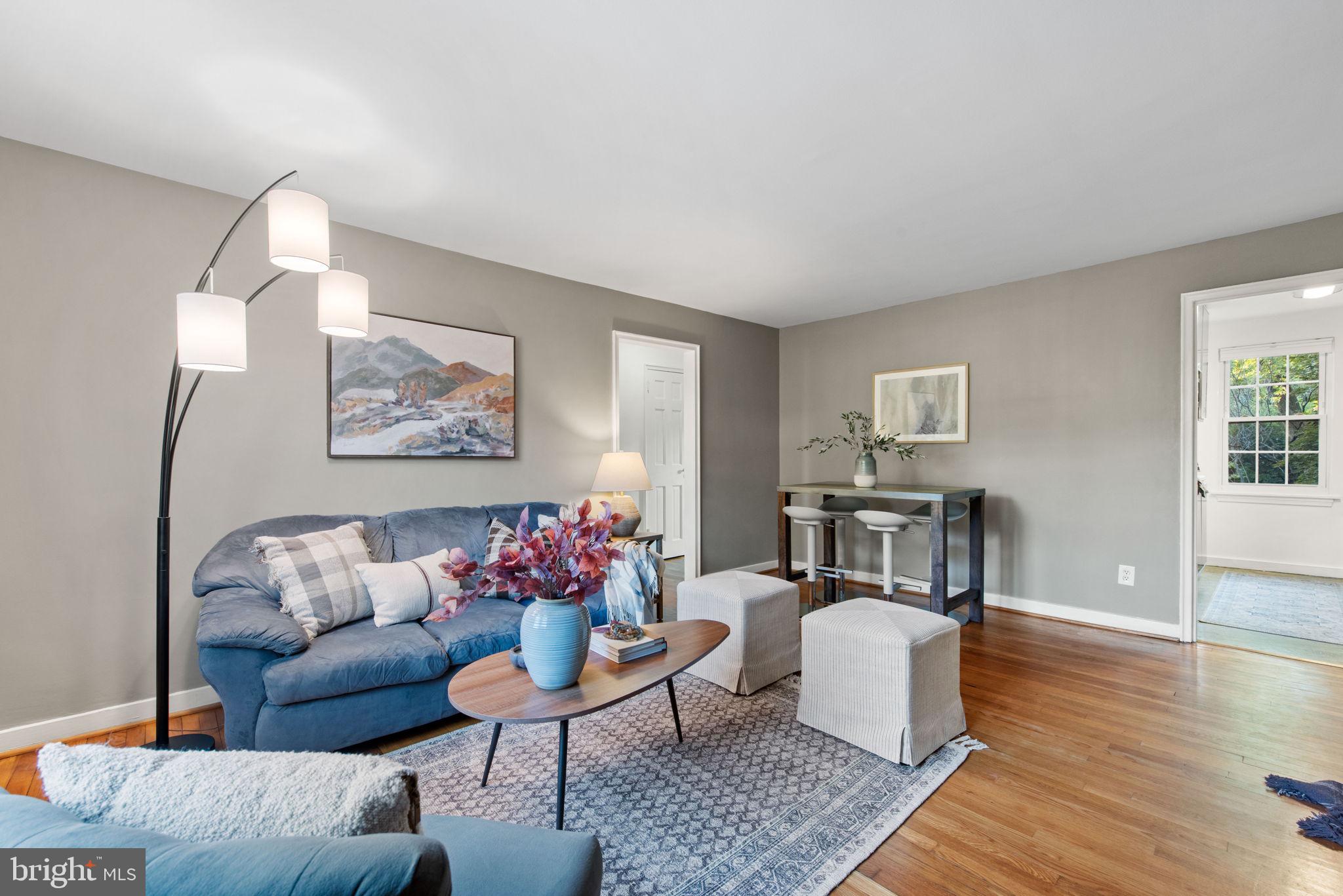 111 East Glebe Road, Unit B Alexandria, VA 22305 - Photo 5 of 17