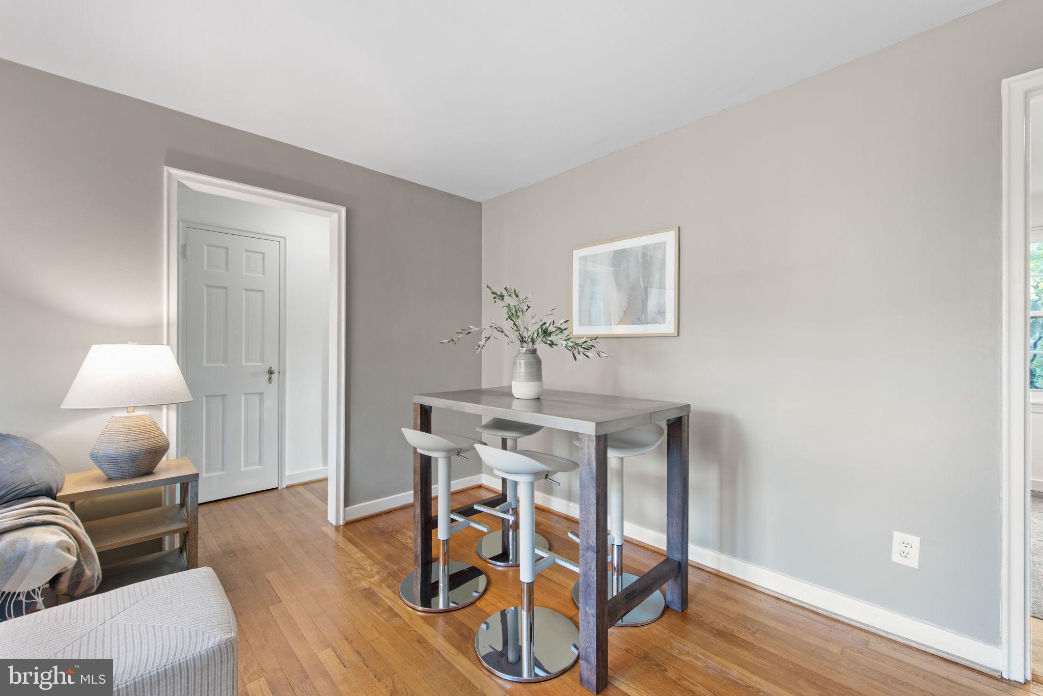111 East Glebe Road, Unit B Alexandria, VA 22305 - Photo 7 of 17