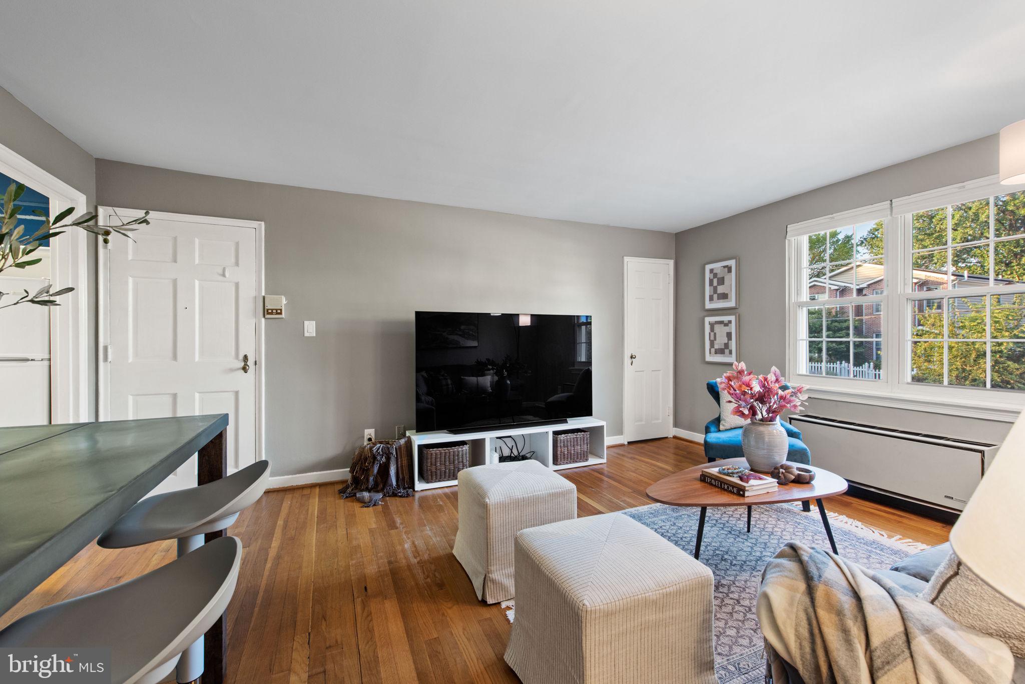 111 East Glebe Road, Unit B Alexandria, VA 22305 - Photo 8 of 17