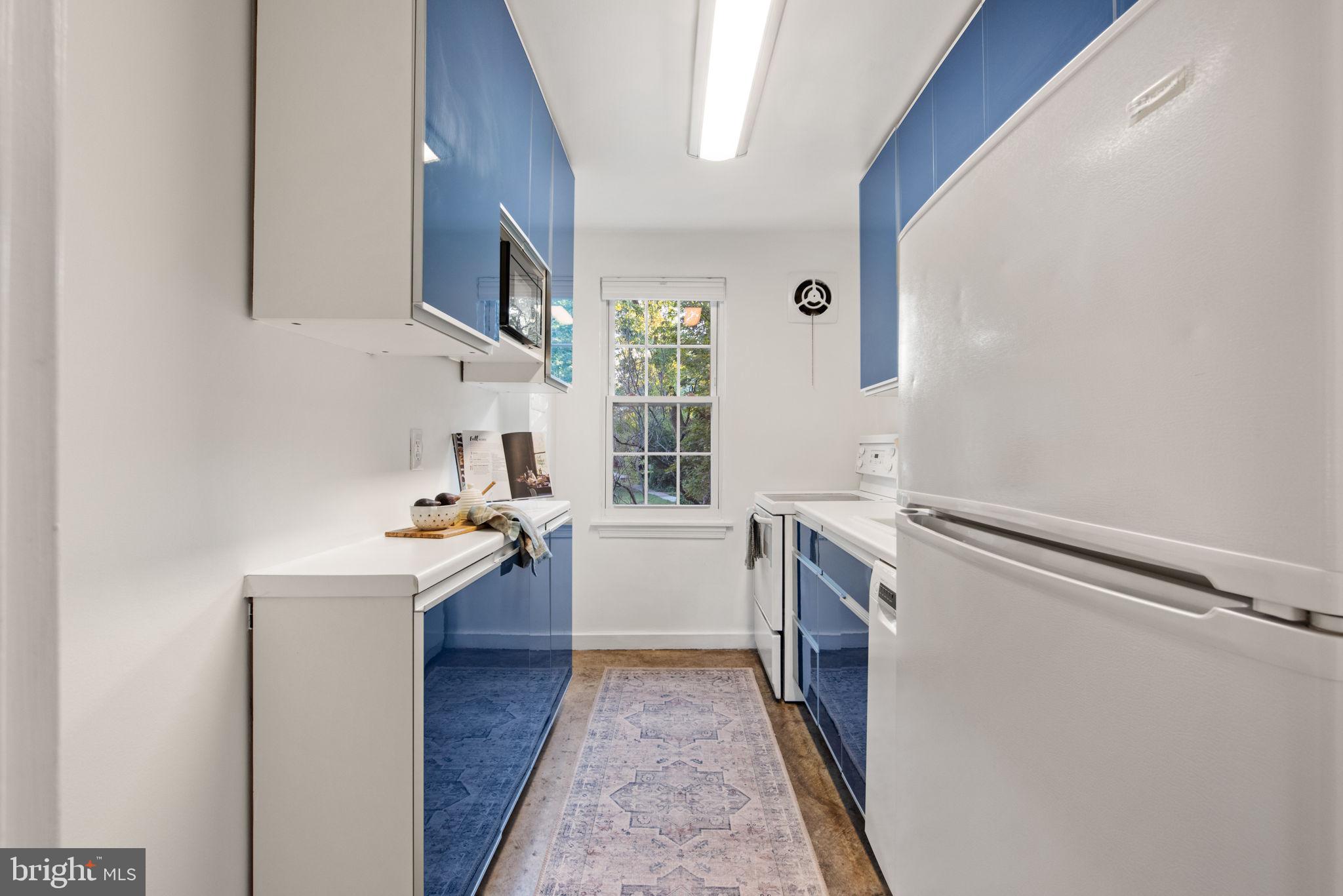 111 East Glebe Road, Unit B Alexandria, VA 22305 - Photo 9 of 17