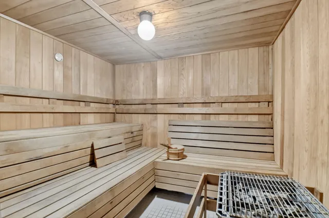 $434,000 | 3570 South Ocean Boulevard, Unit 508, South Palm Beach, FL 33480