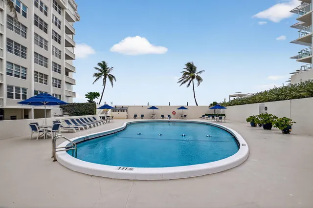 $434,000 | 3570 South Ocean Boulevard, Unit 508, South Palm Beach, FL 33480