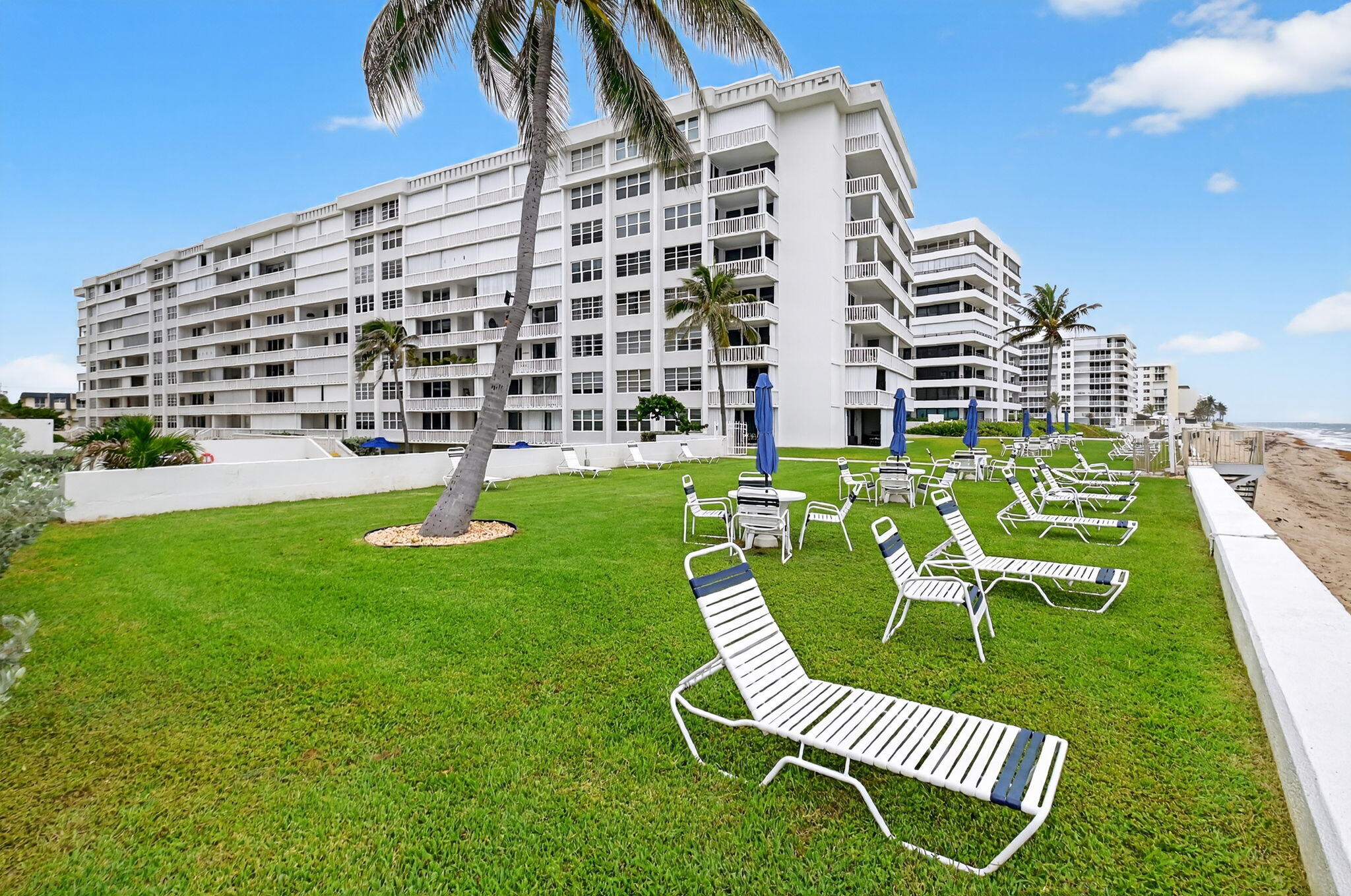 3570 South Ocean Boulevard, Unit 508 South Palm Beach, FL 33480 - Photo 37 of 47 45-web-or-mls-DSC_0961