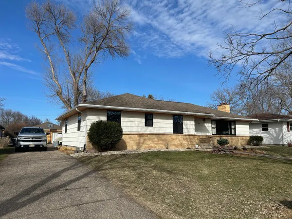 $265,000 | 306 East 2nd Street, Minneota, MN 56264