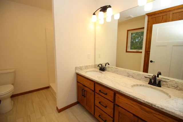 $490,000 | 24194 Polk Street Northeast, East Bethel, MN 55005